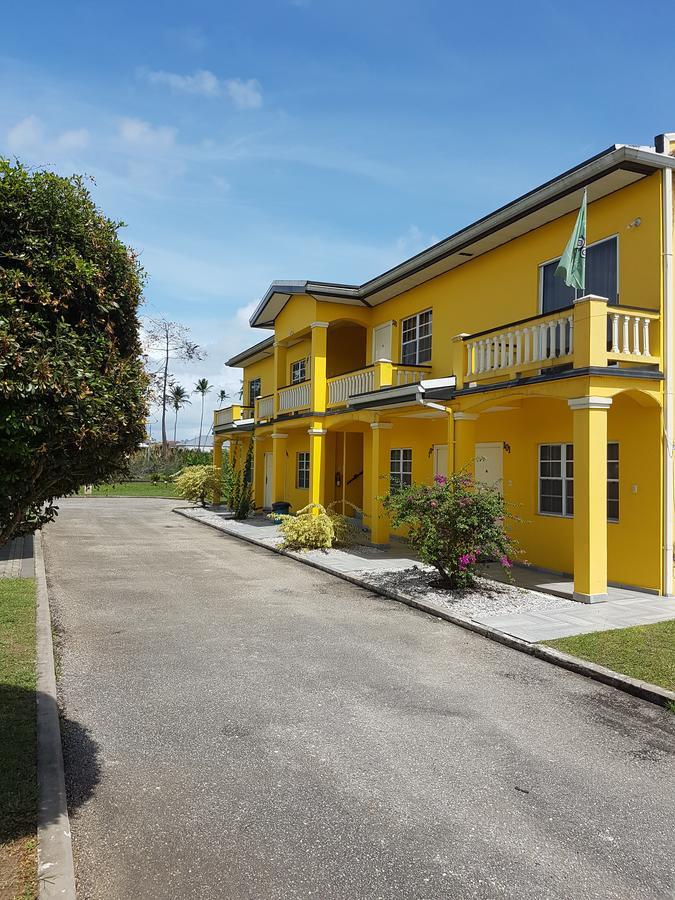 Piarco Village Suites Exterior photo